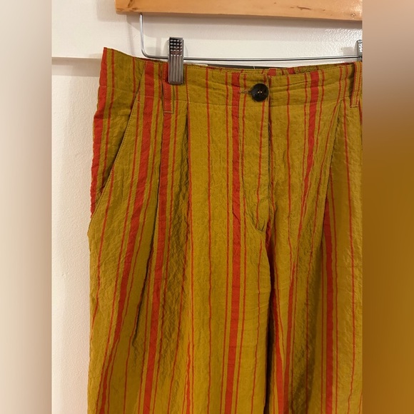 Momoni women’s stripe cotton pleated trousers - Picture 2 of 6